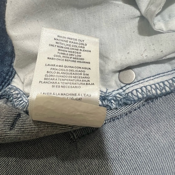 WASH LAB - DenimBlue Washed 
Trumpet Skirt with Slit in the  back  | Size 31 - Picture 7 of 10